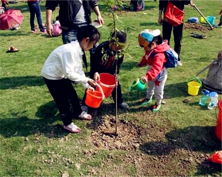 【3.12植樹節(jié)活動招募】讓我們一起給地球點“顏色”看看！植樹+踏青+農(nóng)家院午餐+親子采摘全包含！